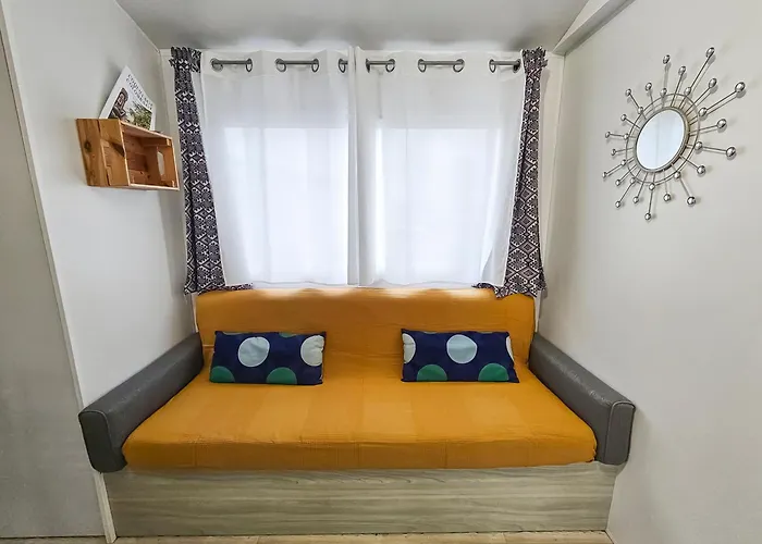 L'esprit Vintage, Terrasse Couverte Ferienhaus Litteau